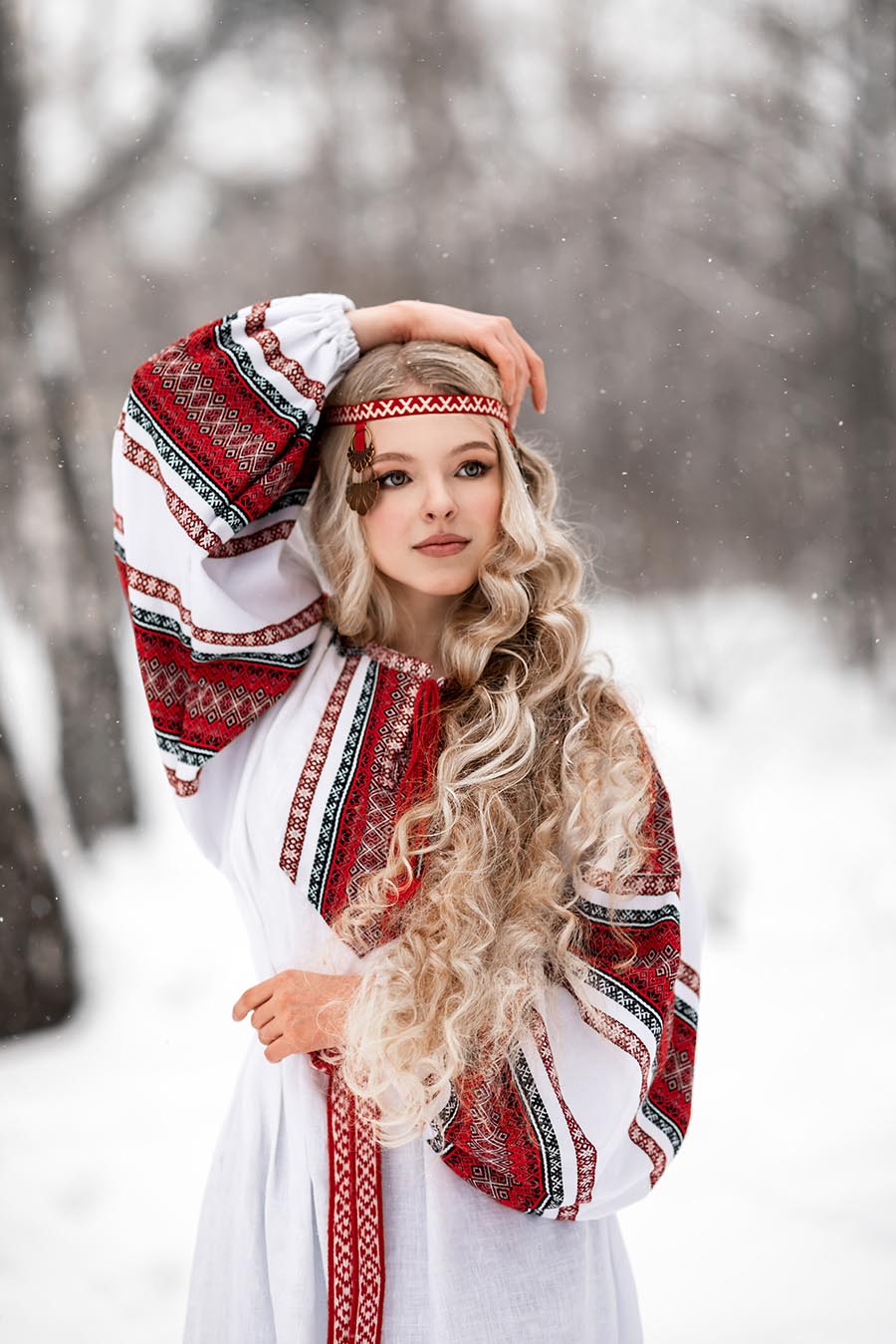 Slavic girls in Kananga