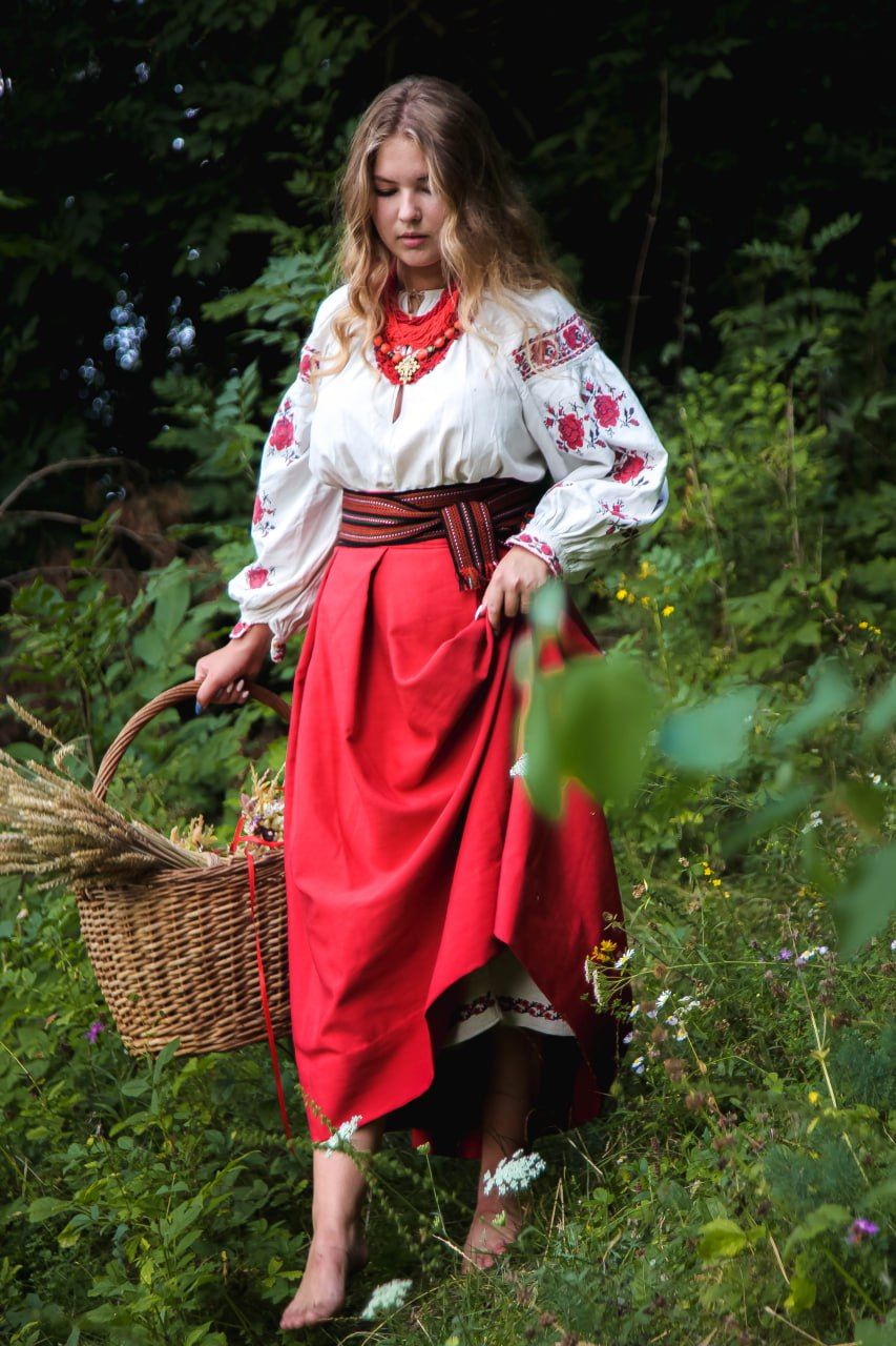 Slavic girls in Kananga