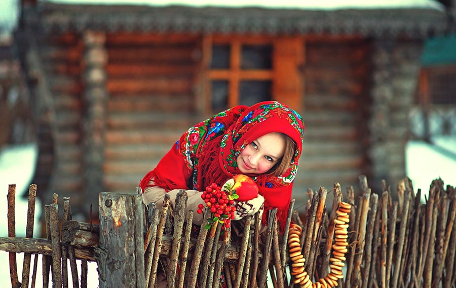 Sexy girl Women in Slavic costumes in Kananga
