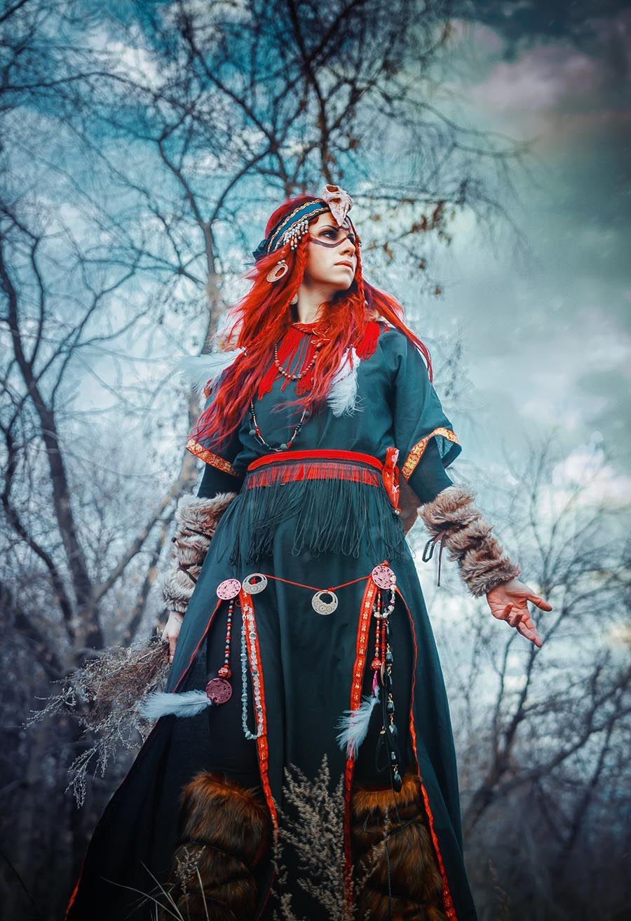 Girls in Slavic costumes underwear in Kananga