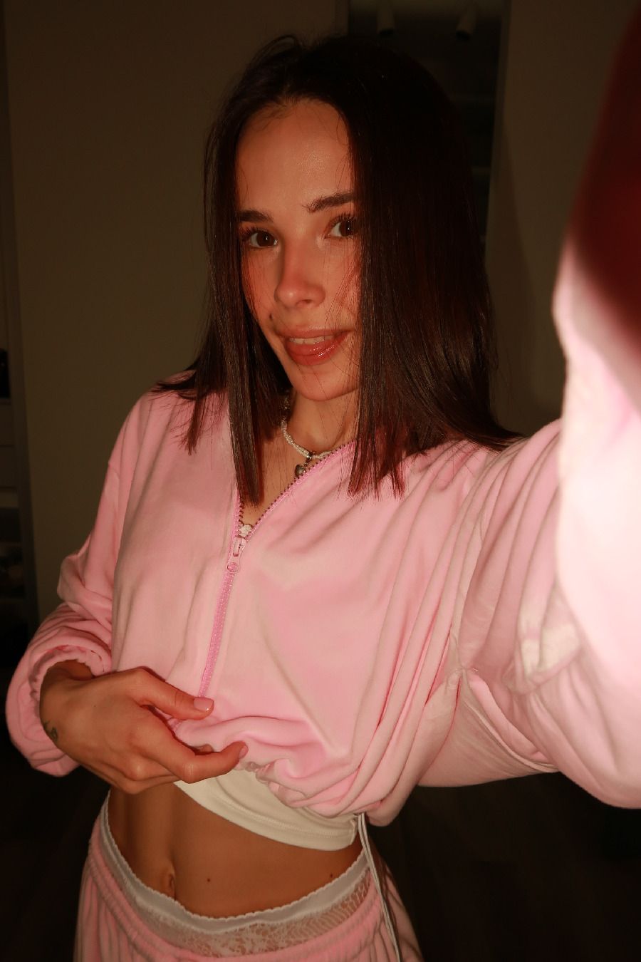 Tina brings the glow — live moments in Kananga